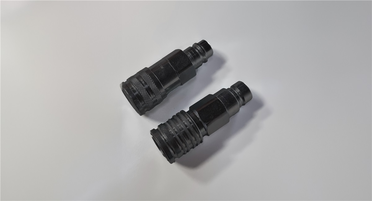 Hydraulic coupler adapters